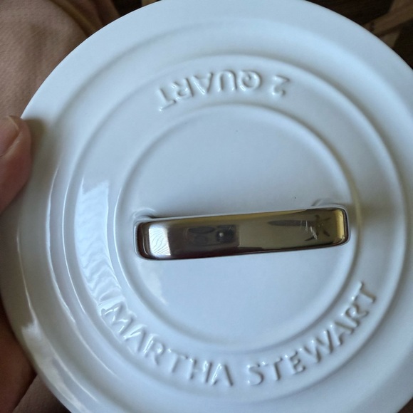 Martha Stewart cast iron pot new never use - Picture 4 of 15